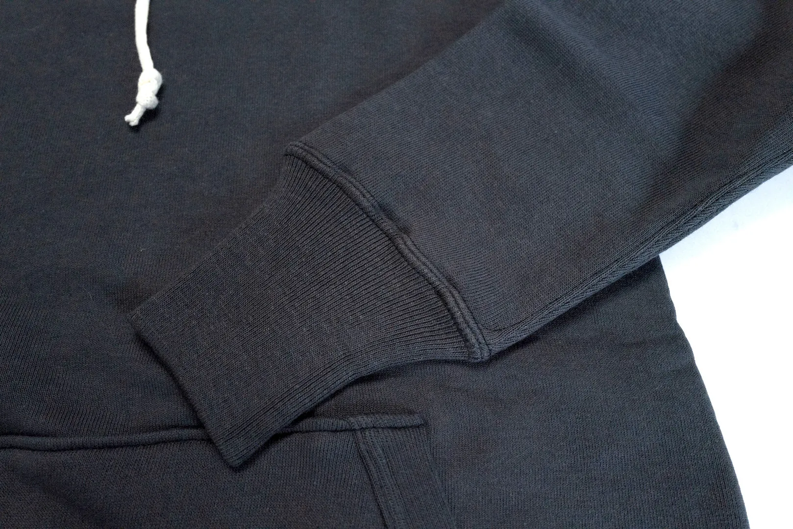 Warehouse Lot.450 10oz Loopwheeled Pull Over (Black)